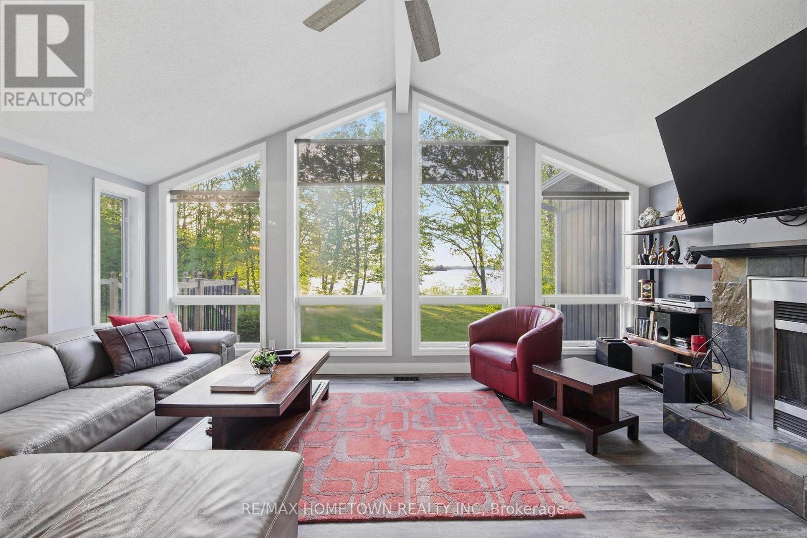 594 LYNDHURST ROAD - 20