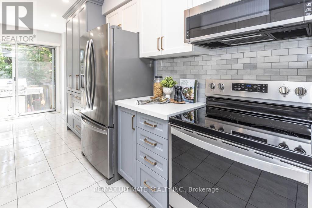 1949 PINE GROVE AVENUE - 15