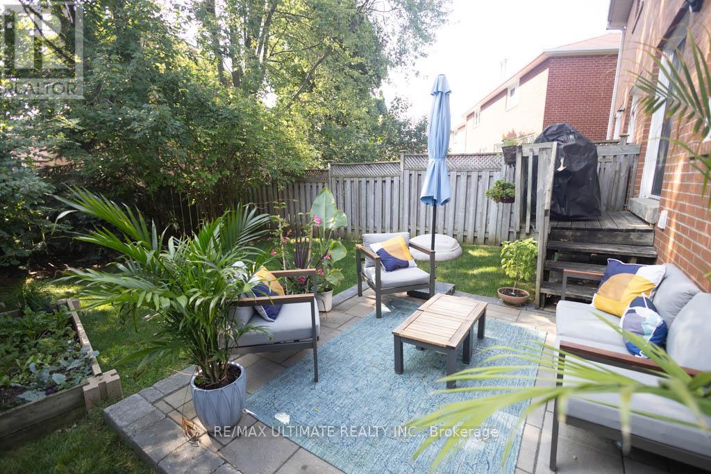1949 PINE GROVE AVENUE - 33