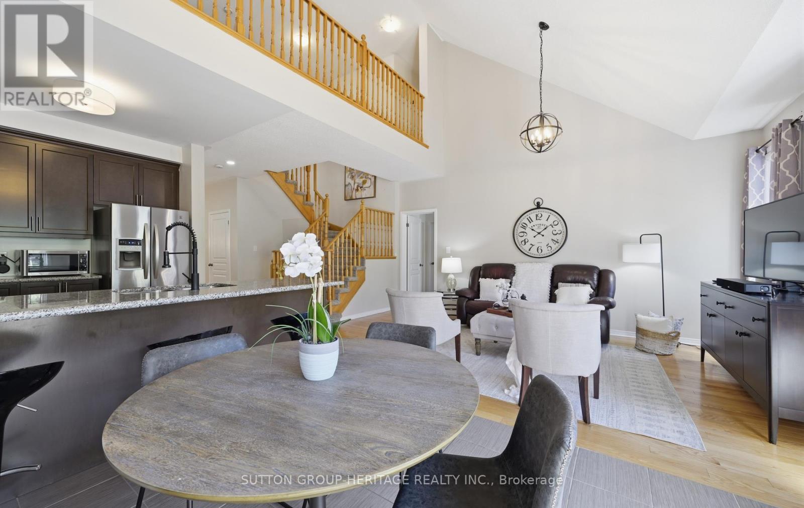 19 NORTHGLEN BOULEVARD - 13