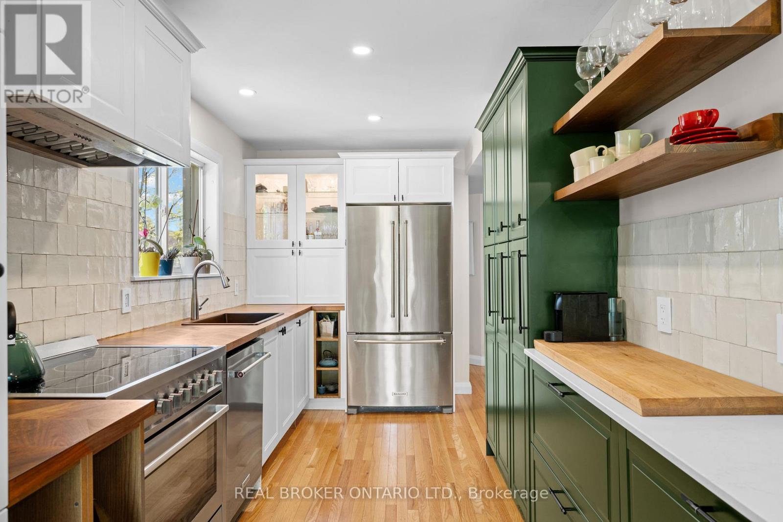 25 STEEL STREET - 15