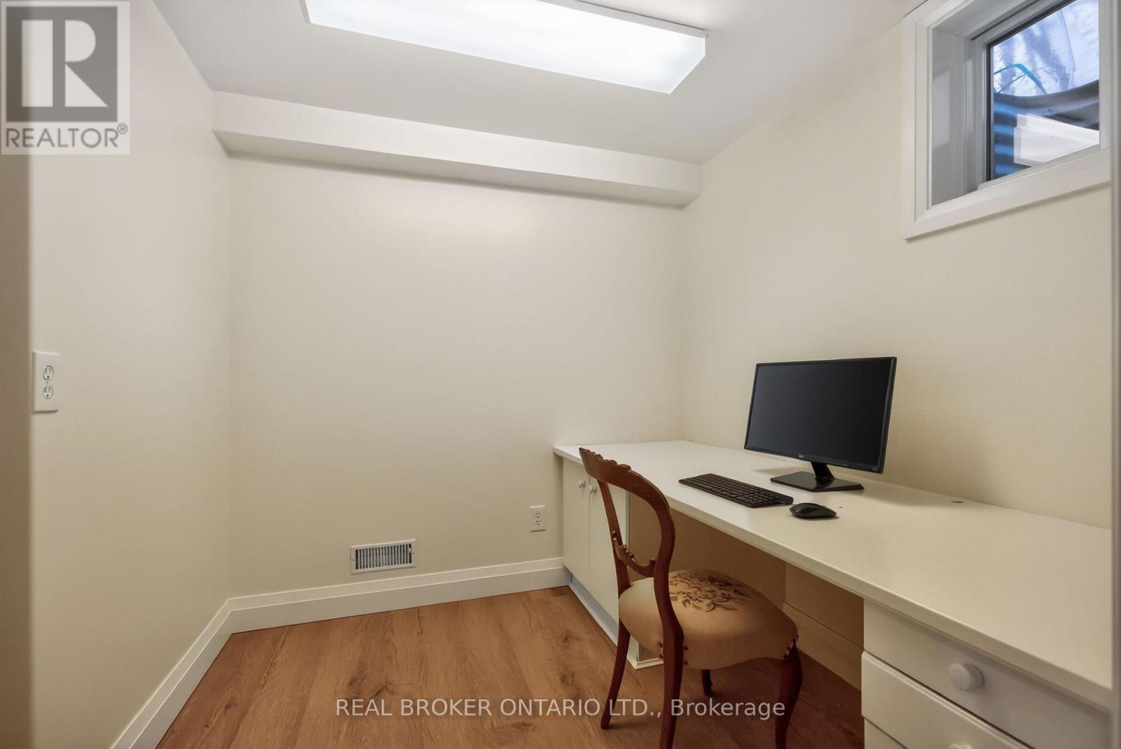 2224 BOWMAN ROAD - 36