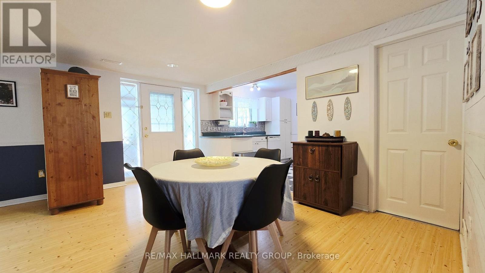 114 MACROSTIE LANE - 12
