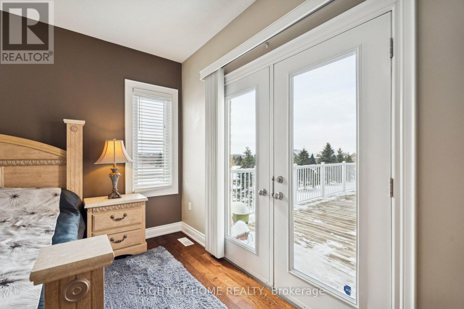10 BROLLEY CRESCENT - 24