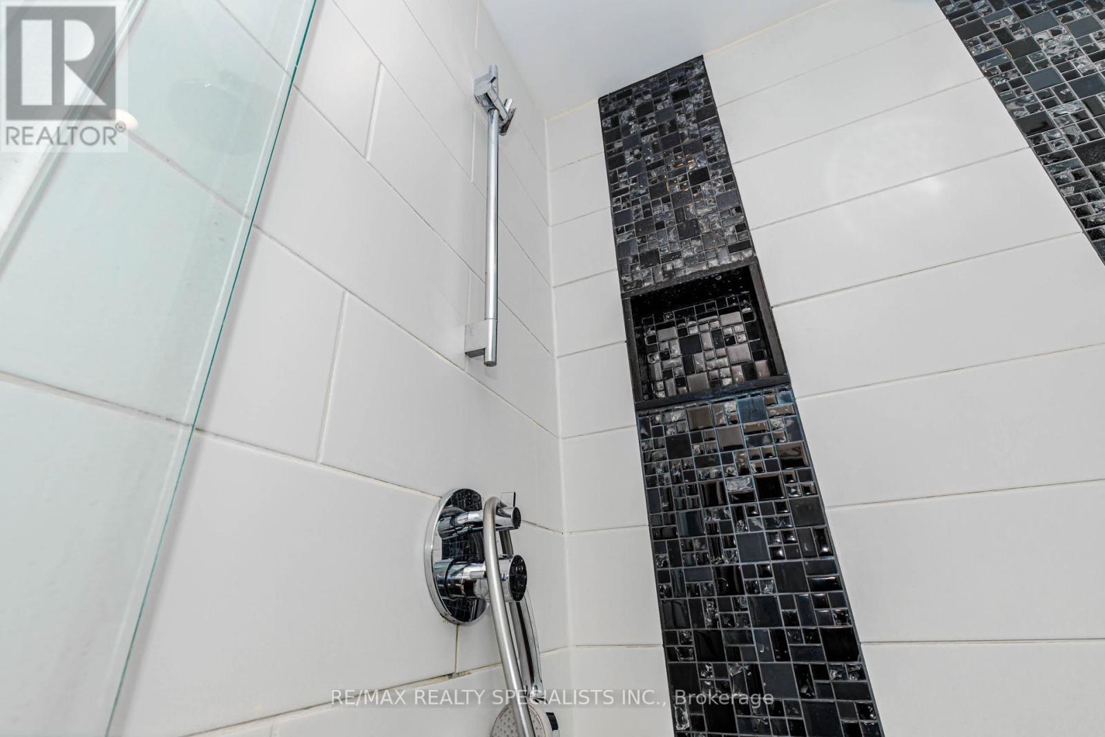 6453 SAPLING TRAIL - 34