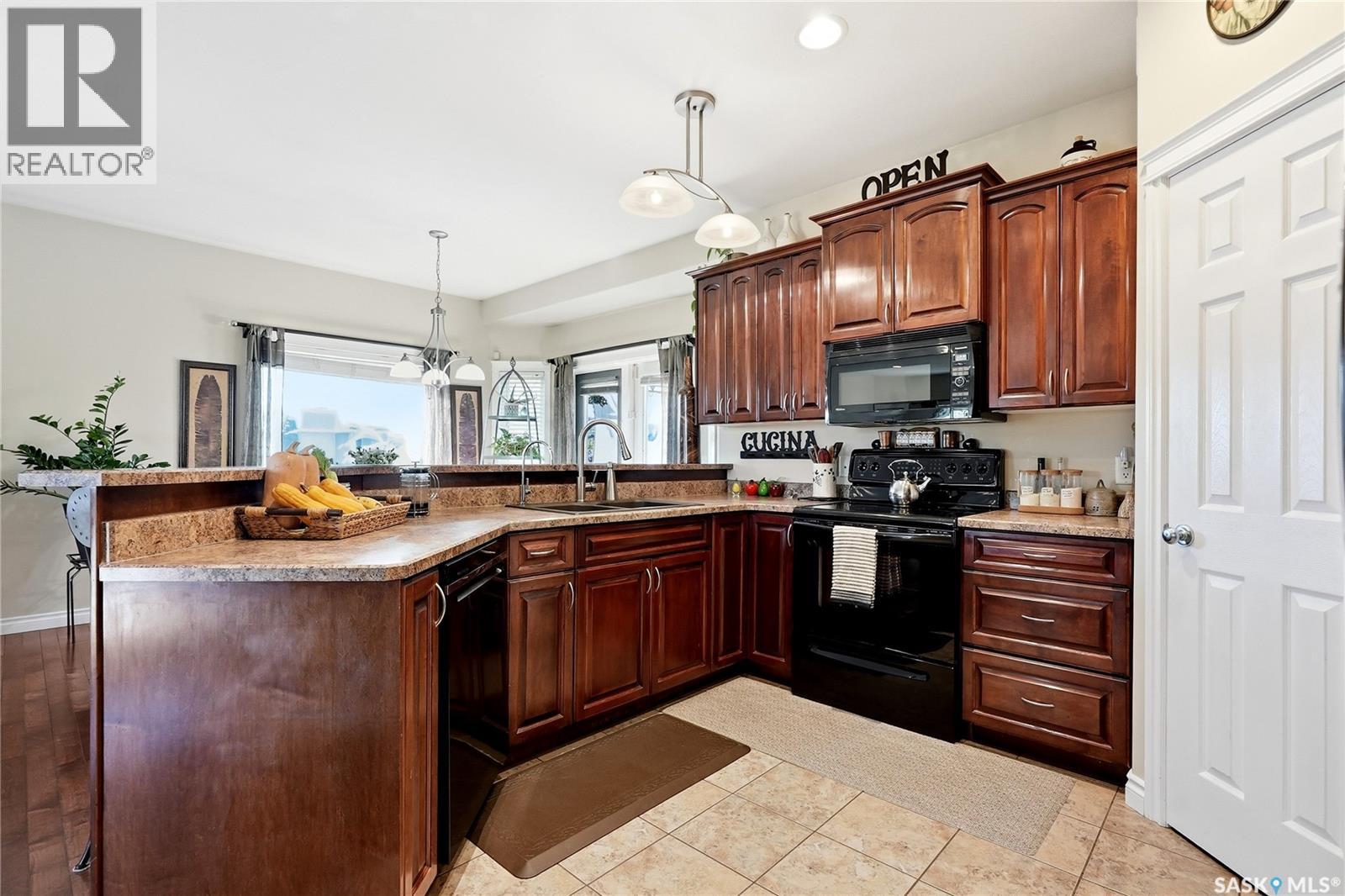 263 Beechmont CRESCENT - 12