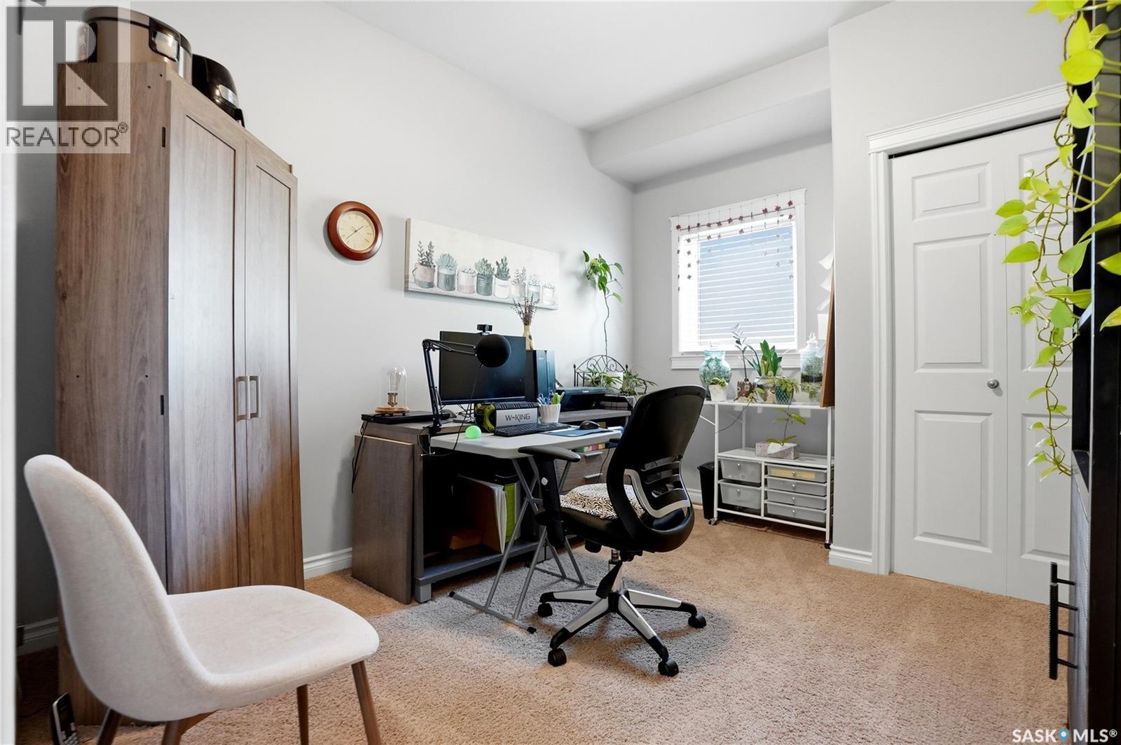 263 Beechmont CRESCENT - 32