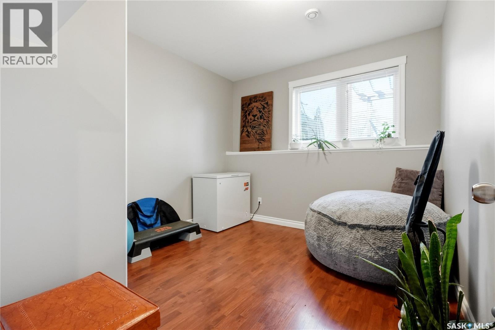 263 Beechmont CRESCENT - 44