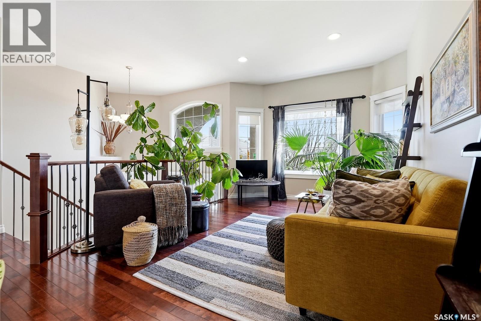 263 Beechmont CRESCENT - 7