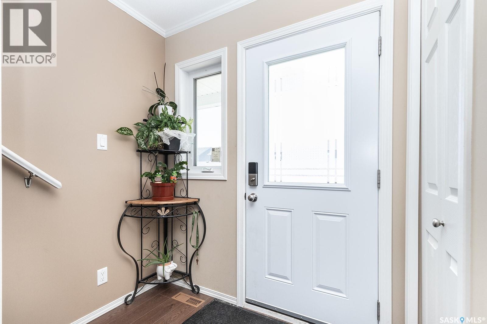 #104 225 Hassard CLOSE - Image 3