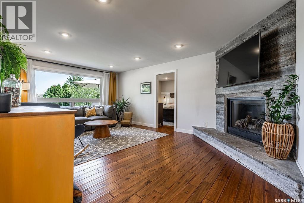 1925 Pembina AVENUE - 11
