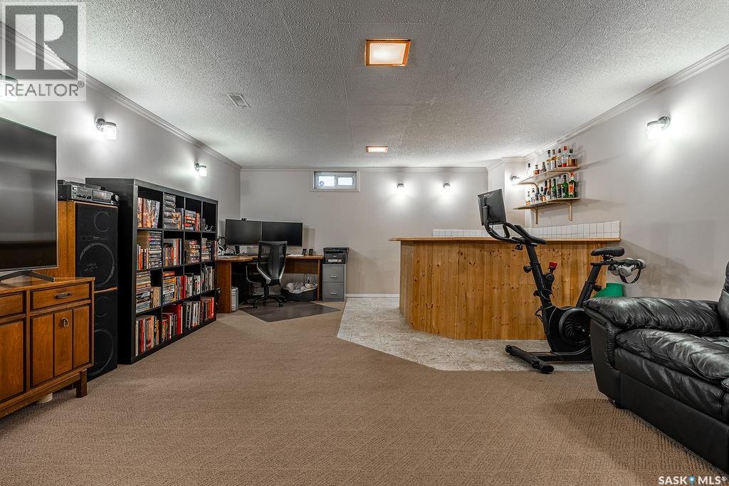 1925 Pembina AVENUE - 31
