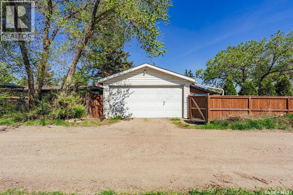 1925 Pembina AVENUE - 50