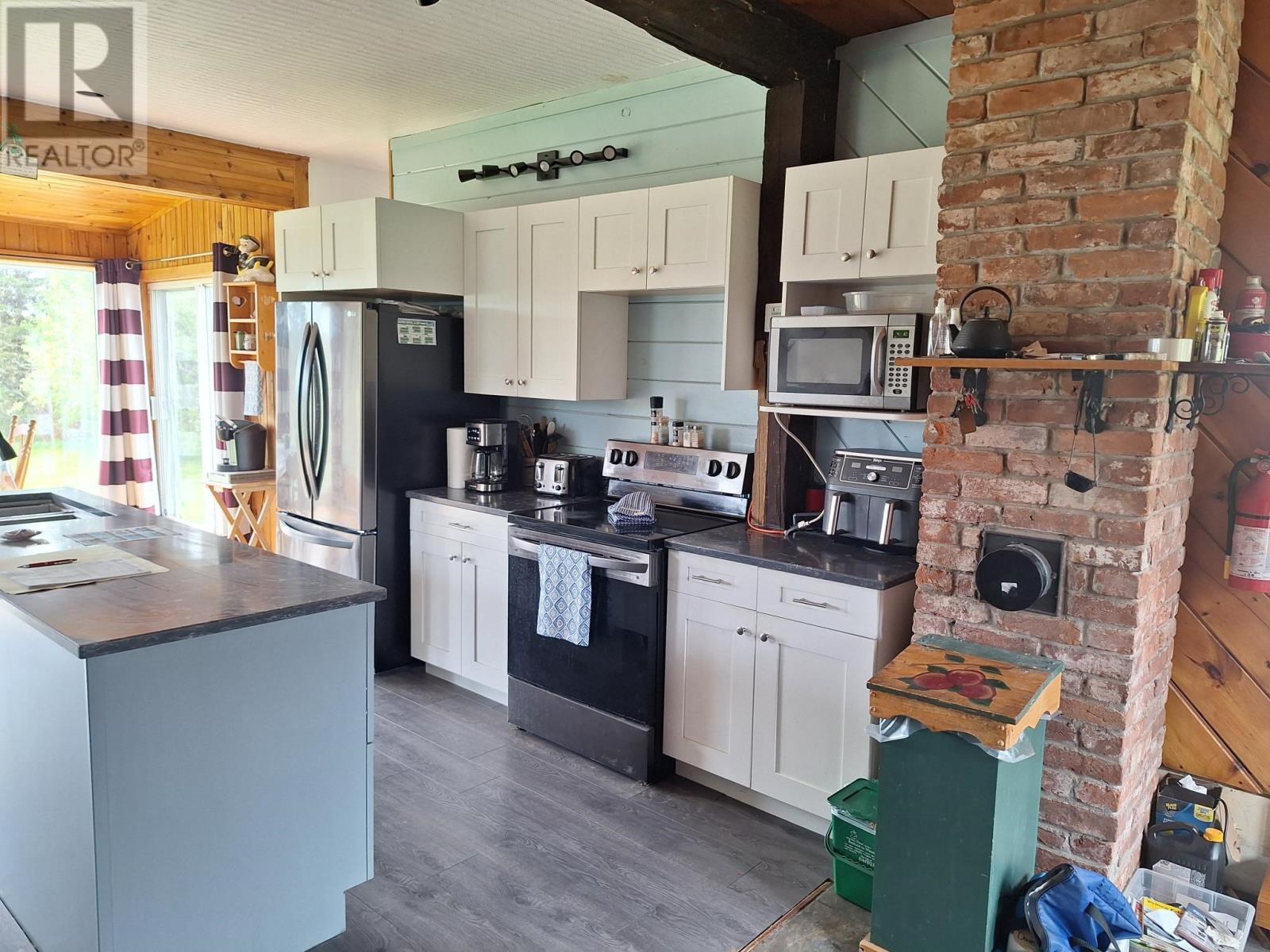 982 Culloden Road - 11