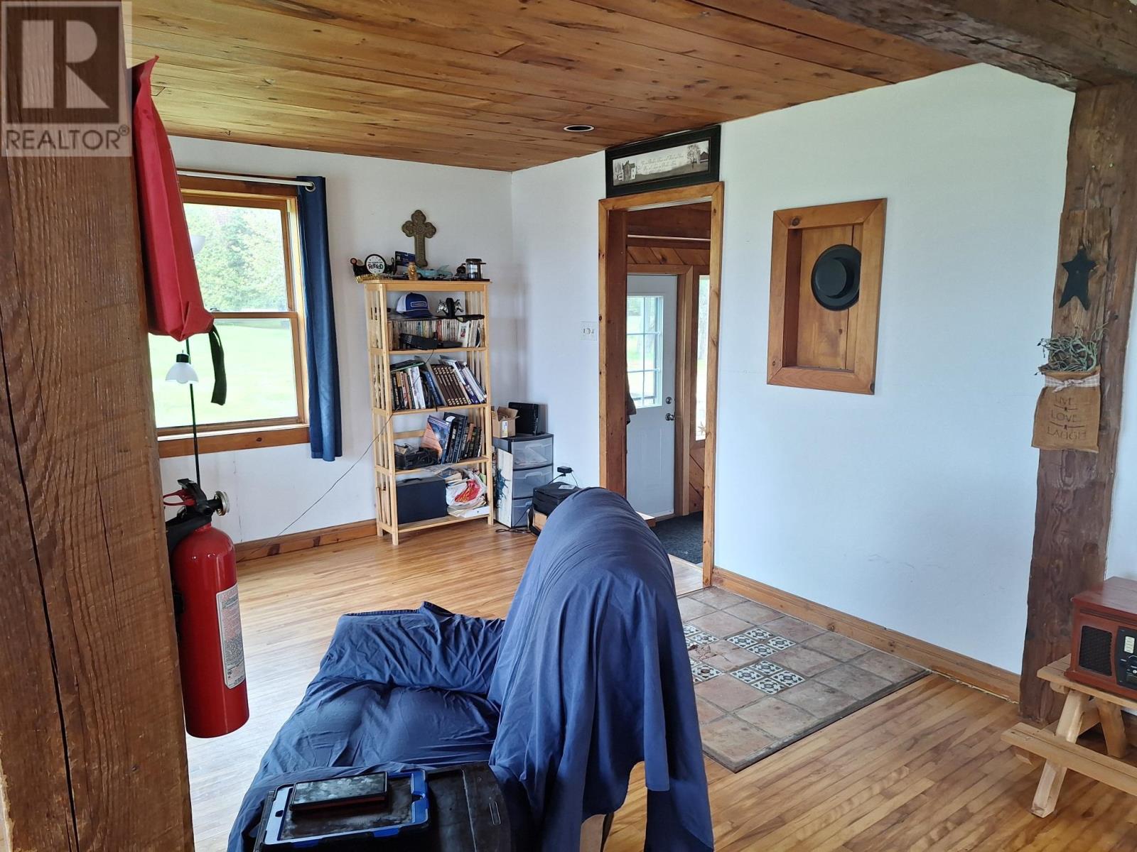 982 Culloden Road - 16