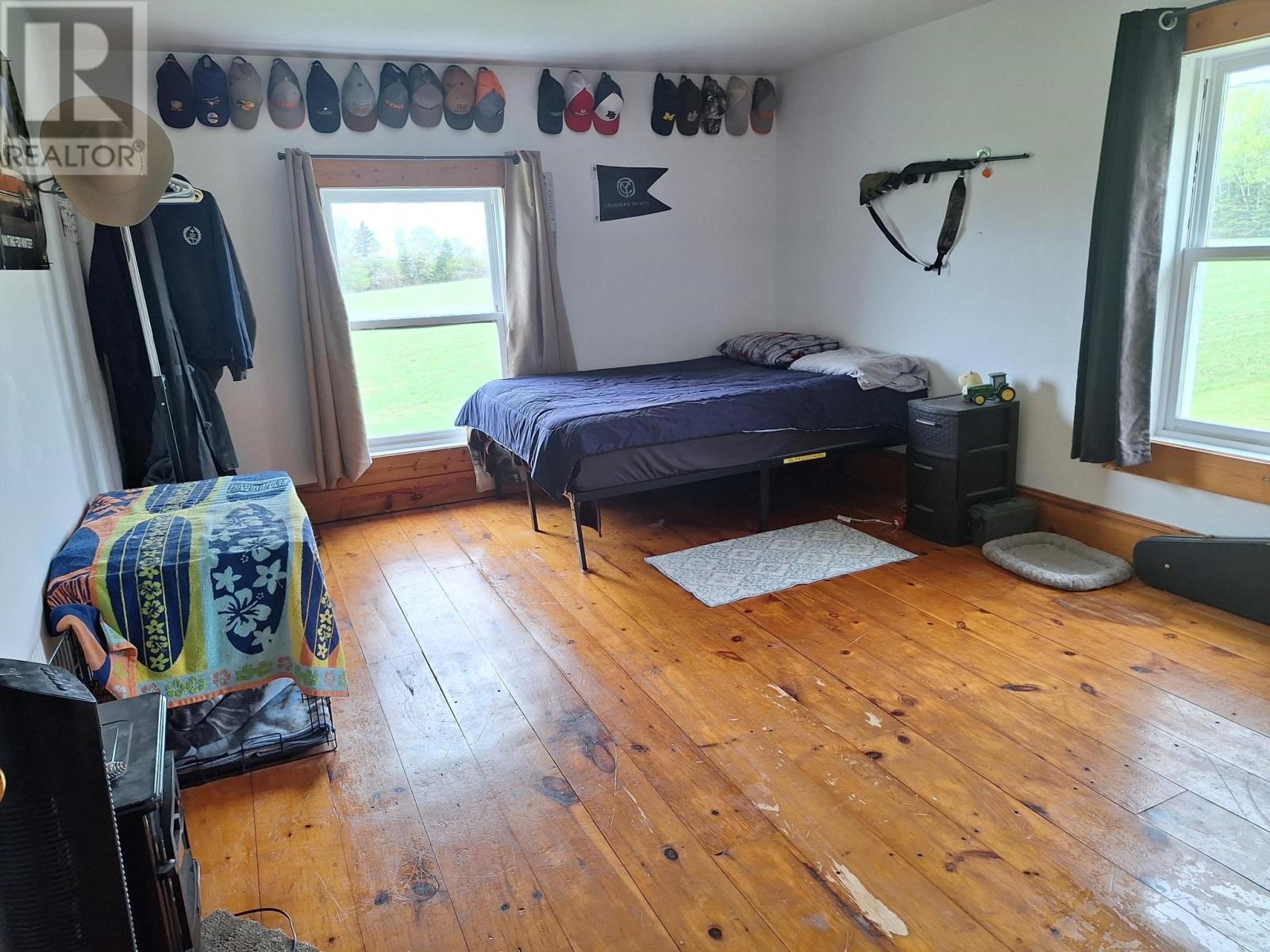 982 Culloden Road - 24