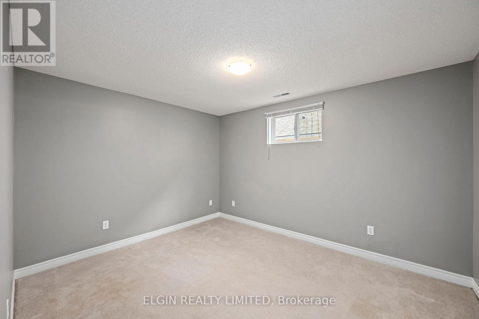 5 RODNEY CRESCENT - 22