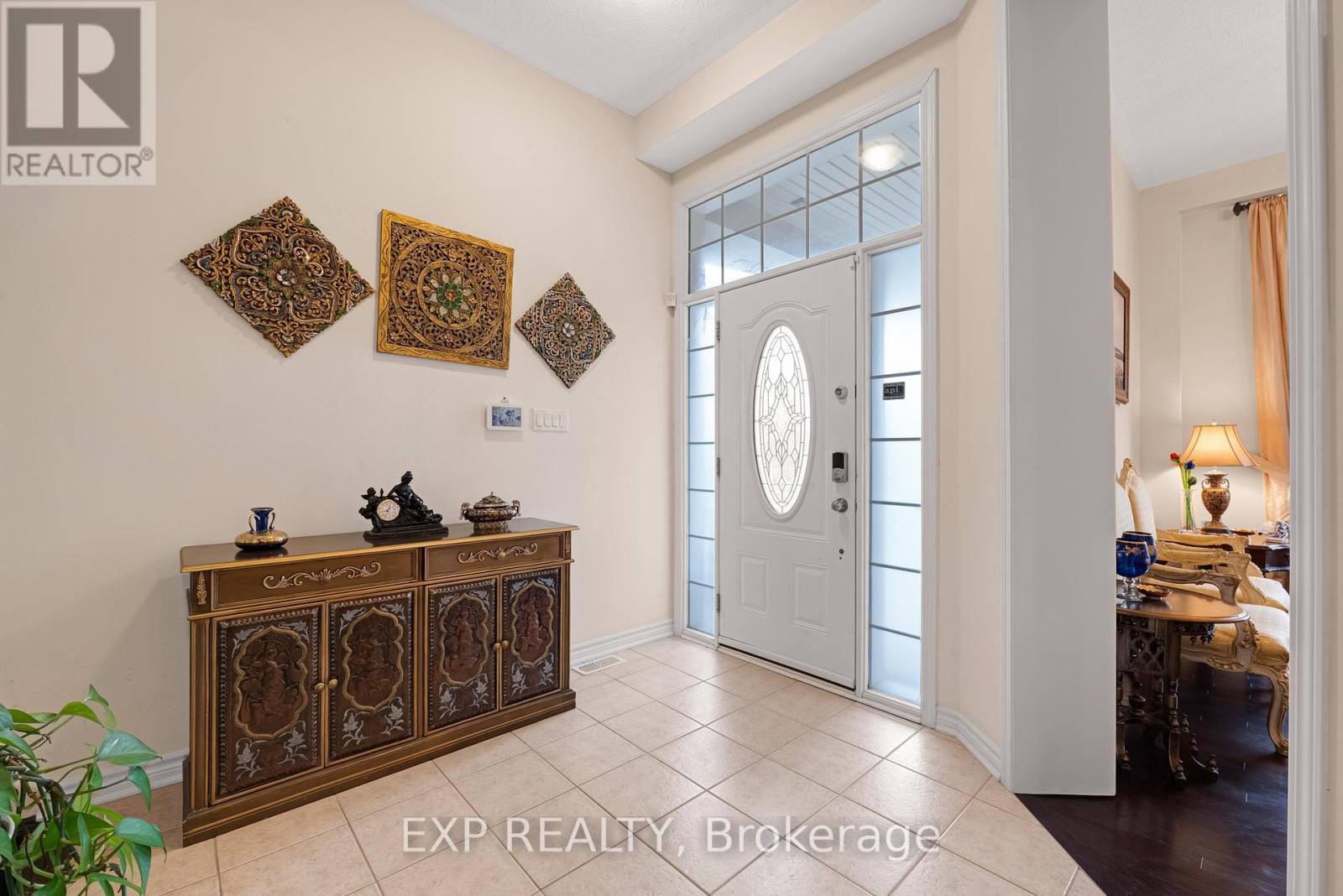 323 CHERYL MEWS BOULEVARD - Image 2