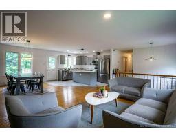 205 Kimble Drive, photo 5