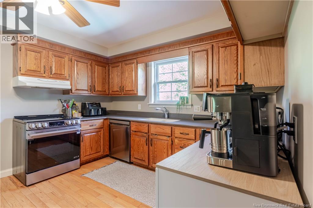152 Case Street - 13