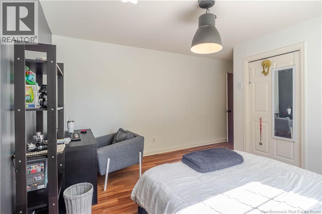152 Case Street - 29