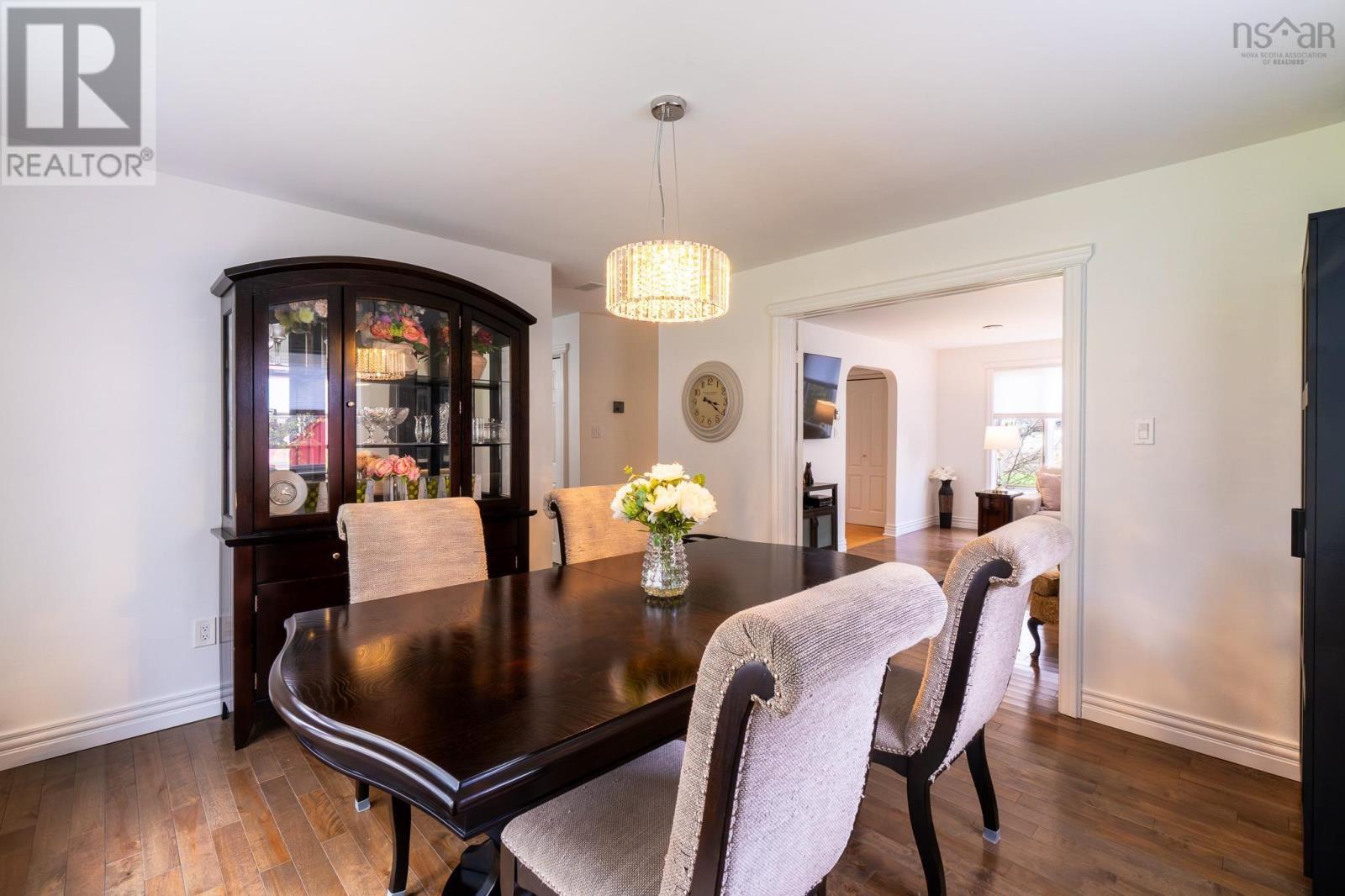 1558 Meghan Drive - 15