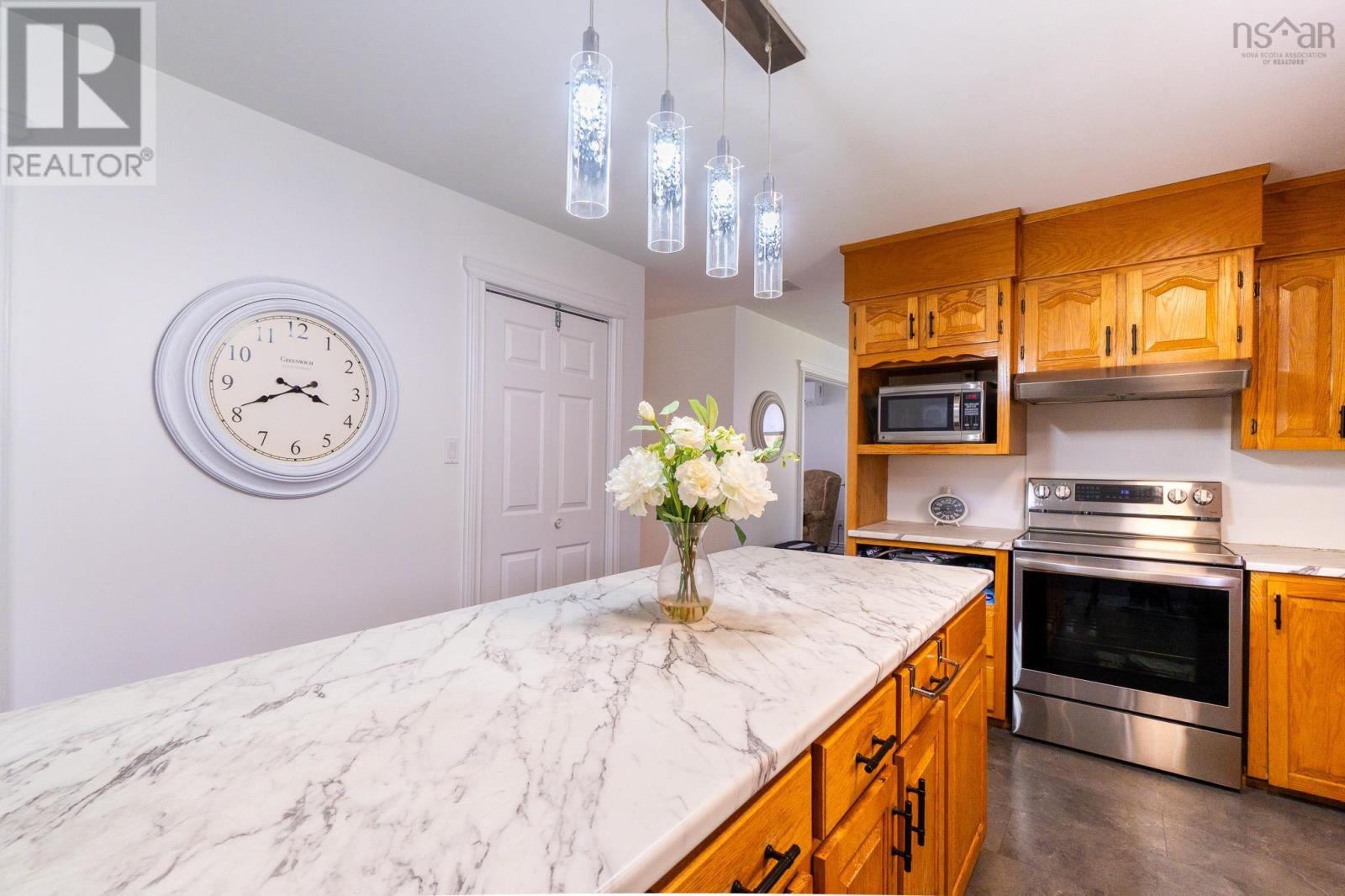 1558 Meghan Drive - 11