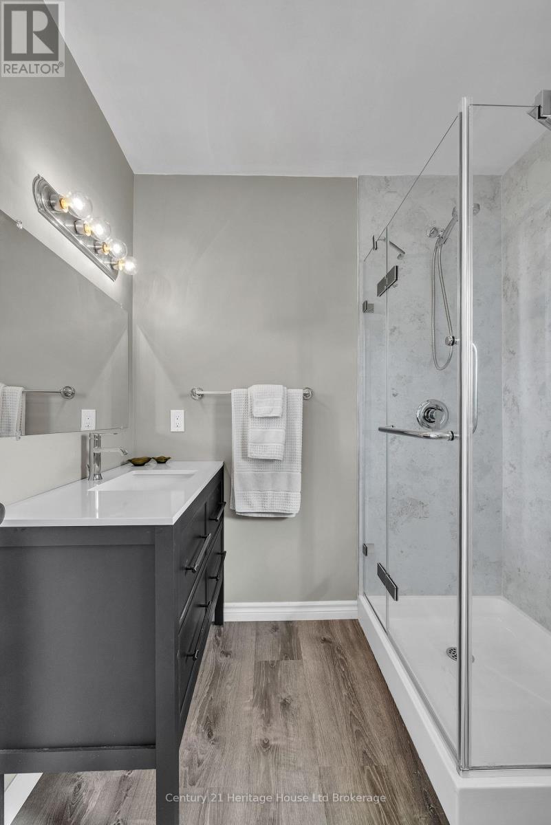 116 BAIRD STREET - 23