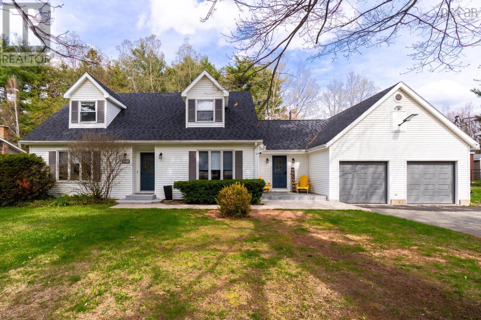 1558 Meghan Drive - 4