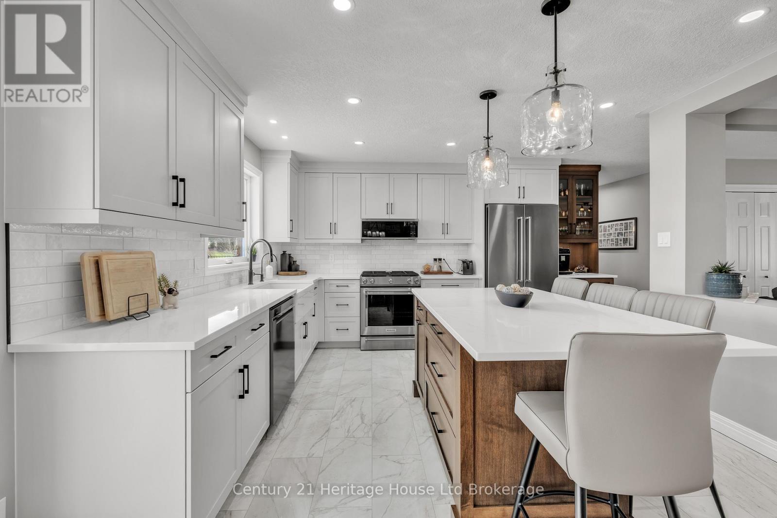 116 BAIRD STREET - 7