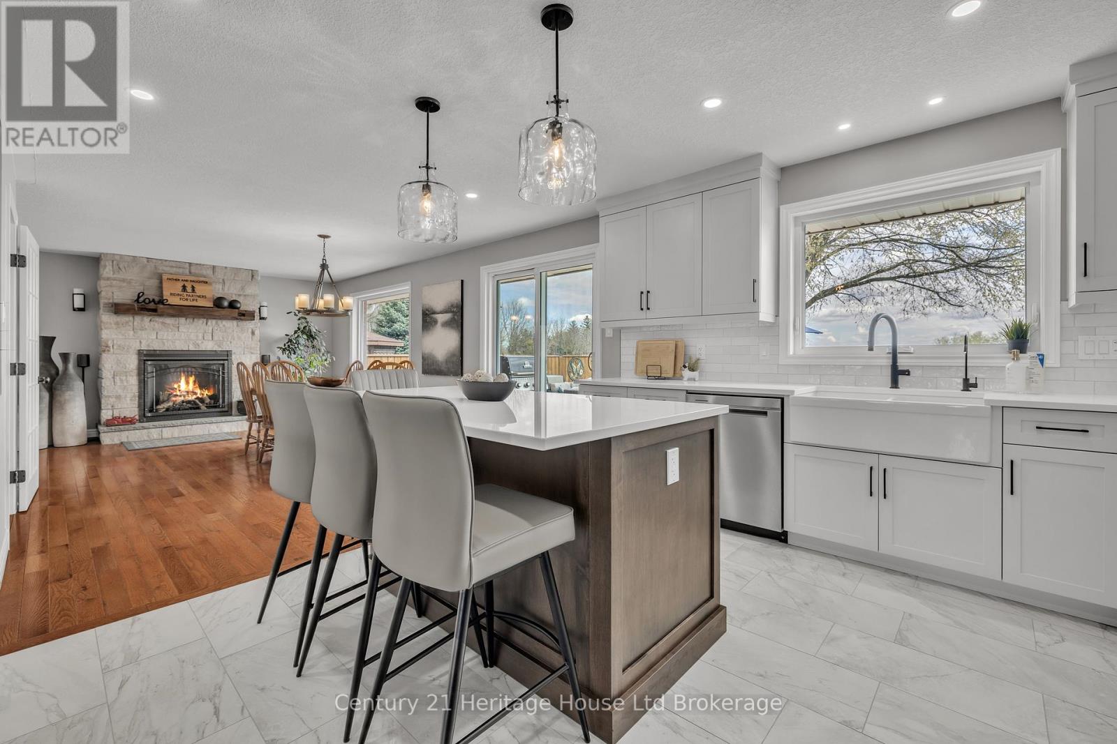 116 BAIRD STREET - 6