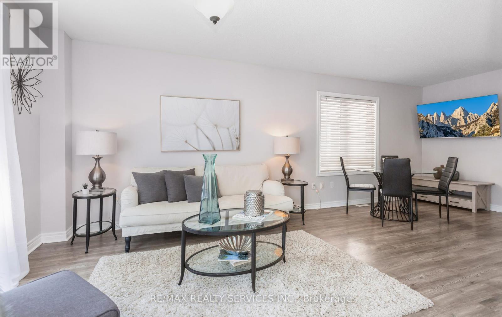 14 TODMORDEN DRIVE - 10