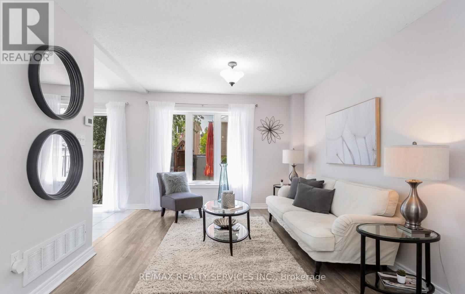 14 TODMORDEN DRIVE - 11
