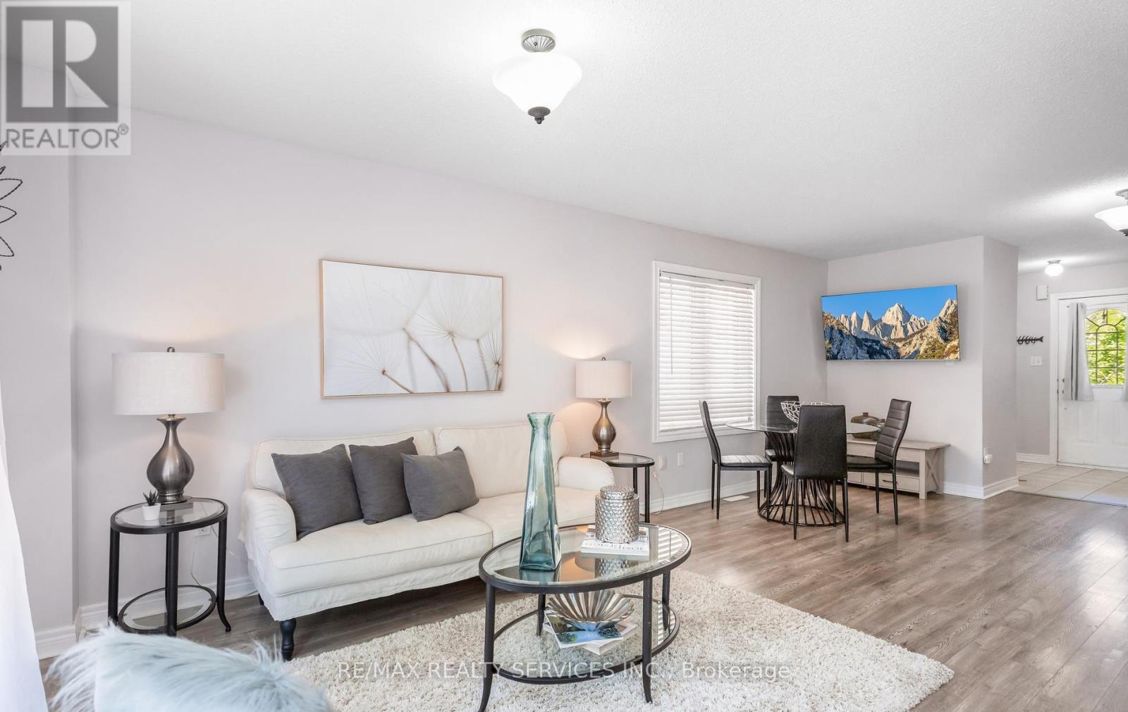 14 TODMORDEN DRIVE - 12