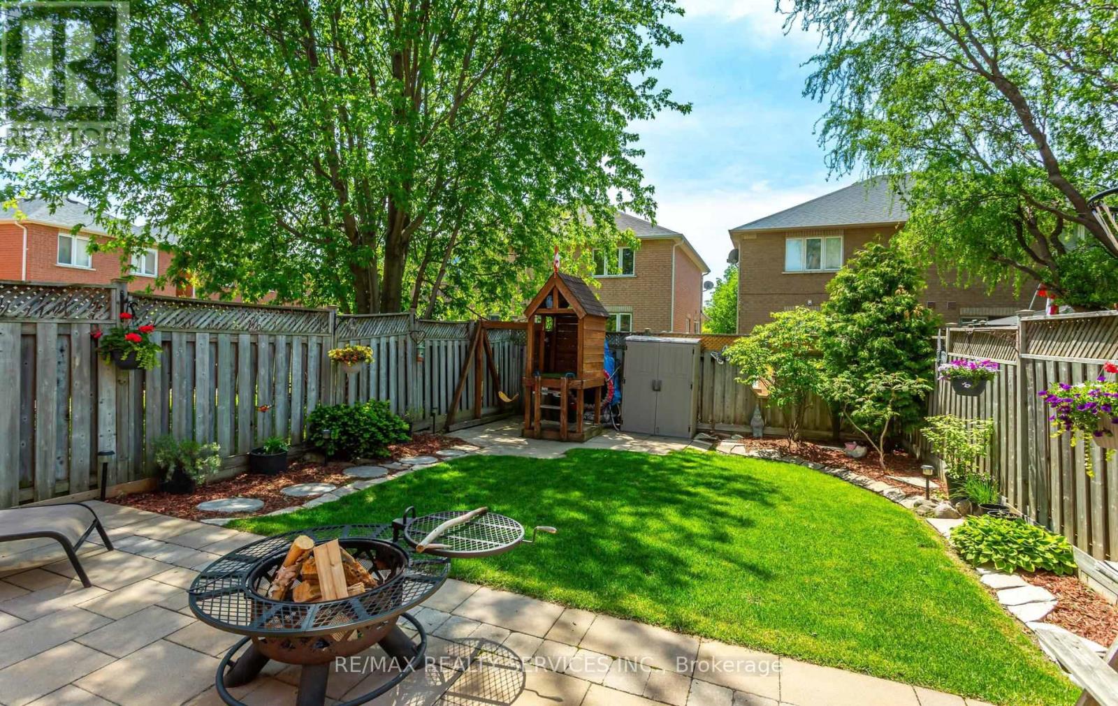 14 TODMORDEN DRIVE - 30