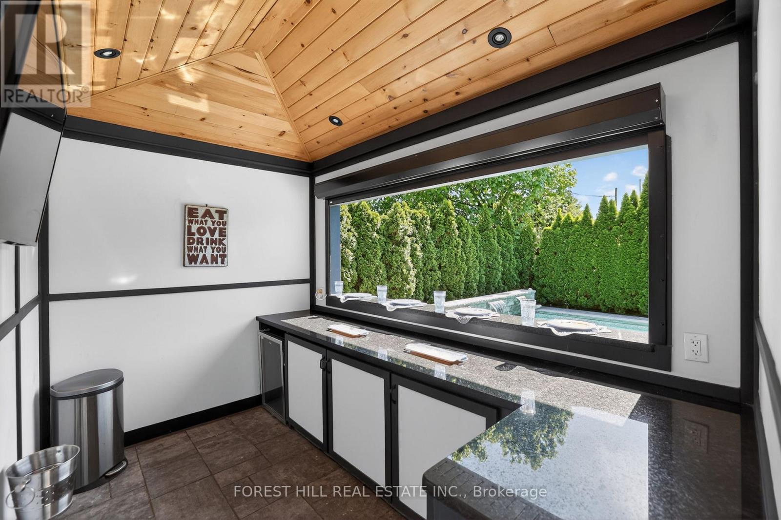 51 GREENFIELD DRIVE - 41