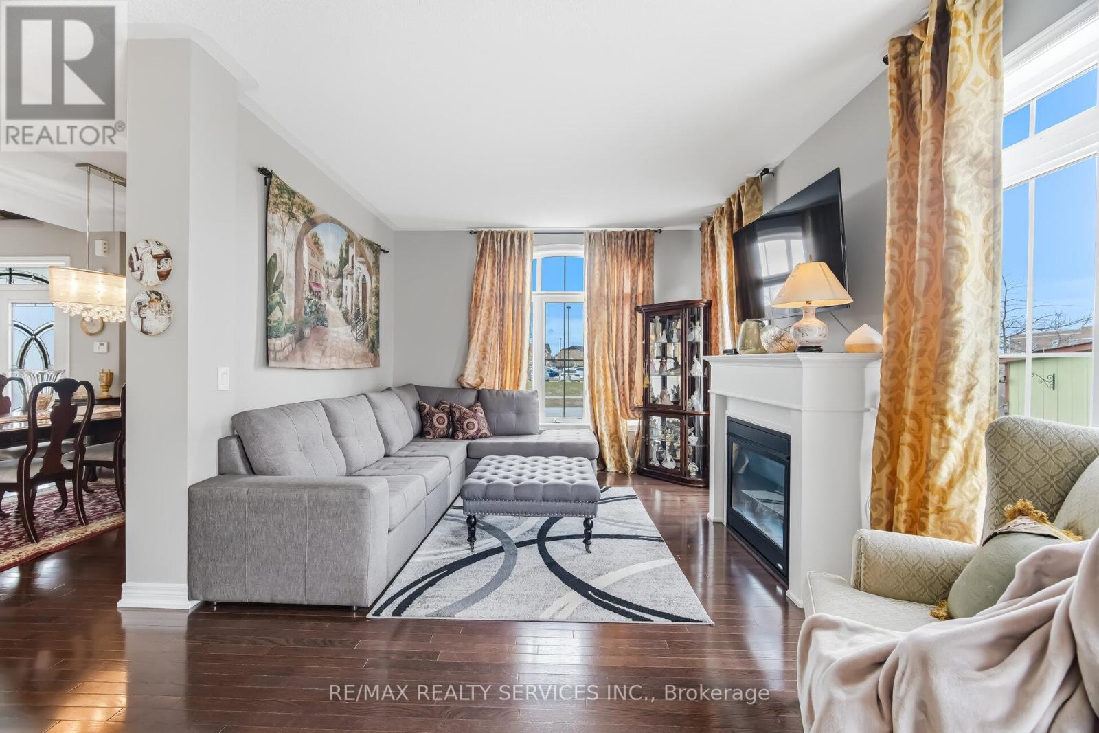 93 LEARMONT AVENUE - 19