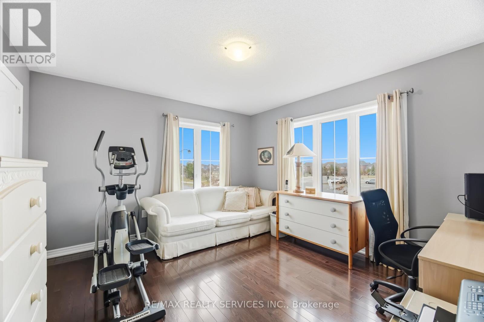 93 LEARMONT AVENUE - 43
