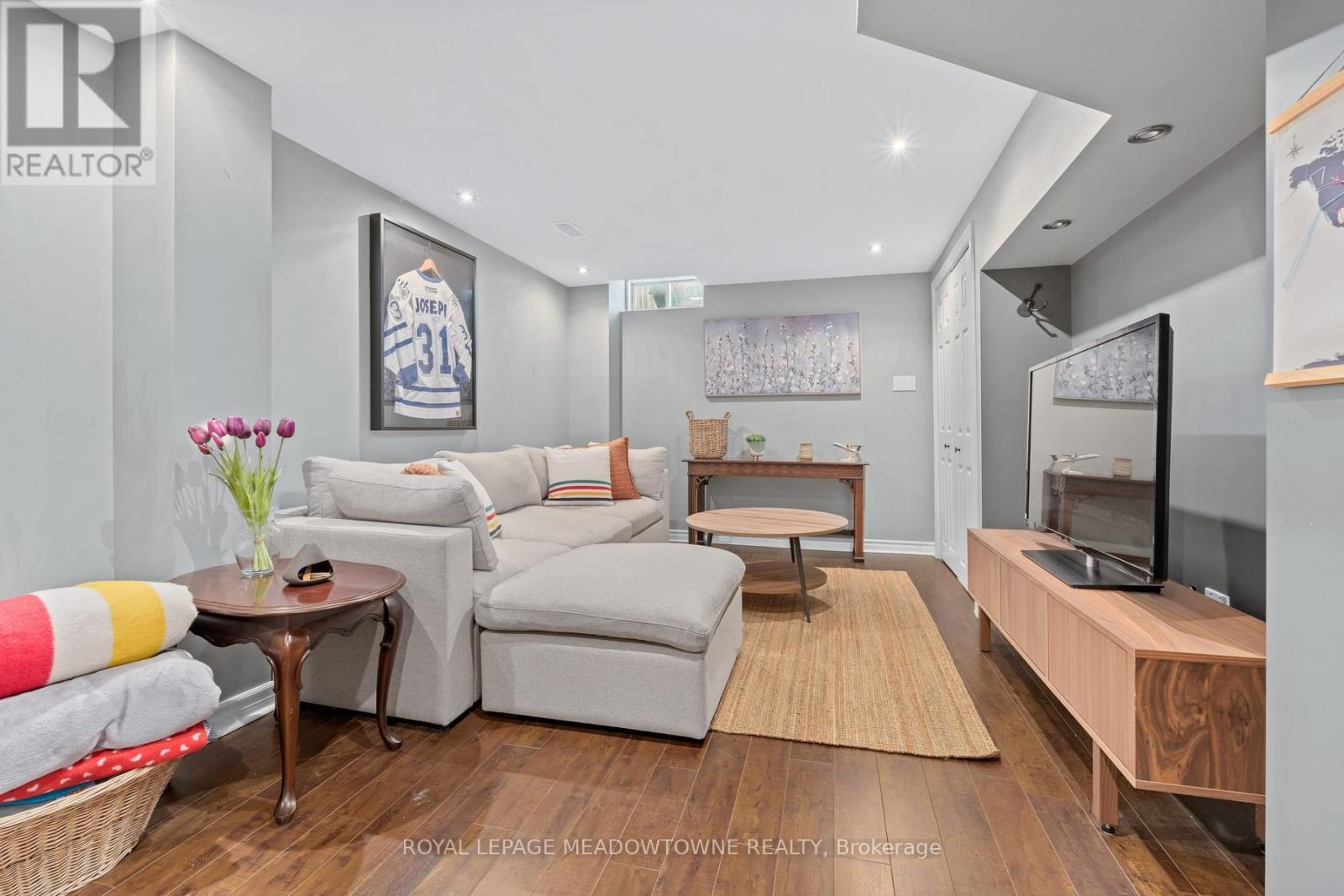 7 PRESTON STREET - 28