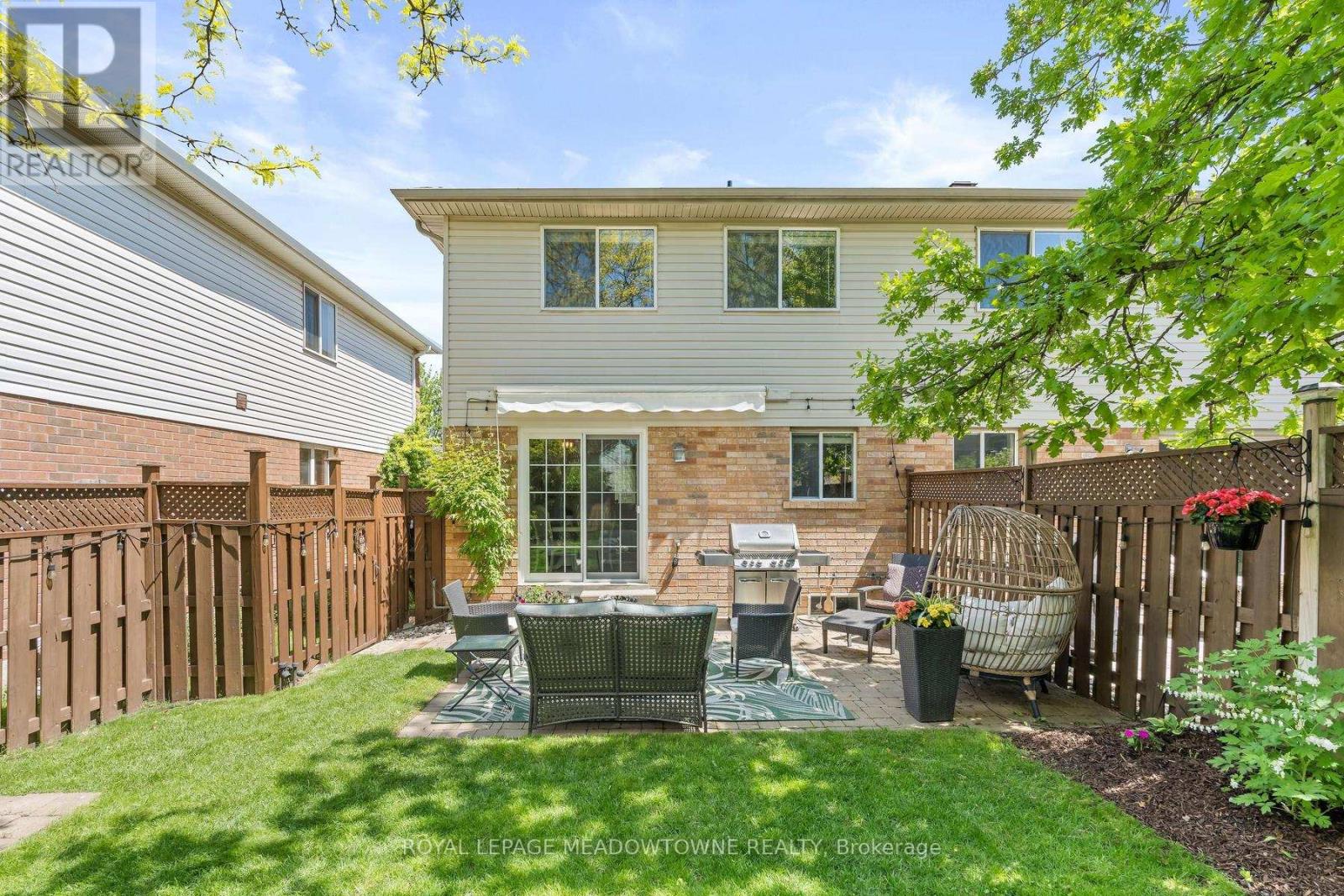 7 PRESTON STREET - 35