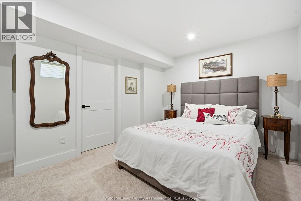 43 Belleview DRIVE - 37