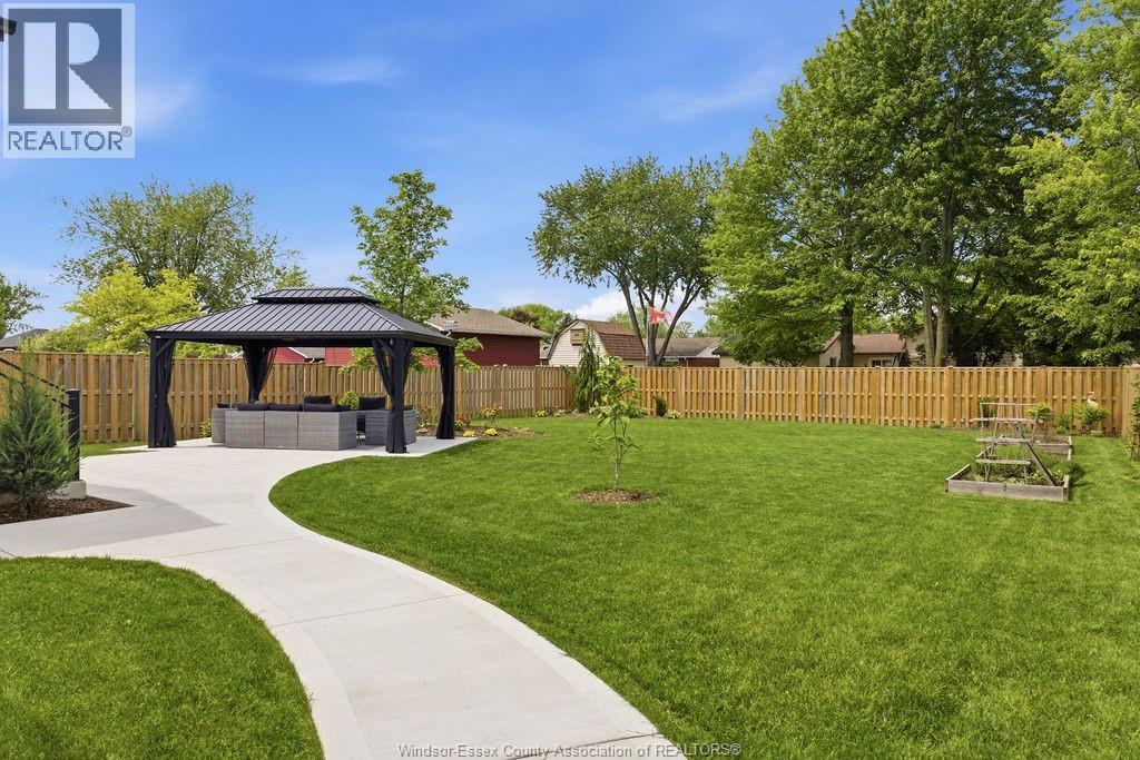 43 Belleview DRIVE - 41
