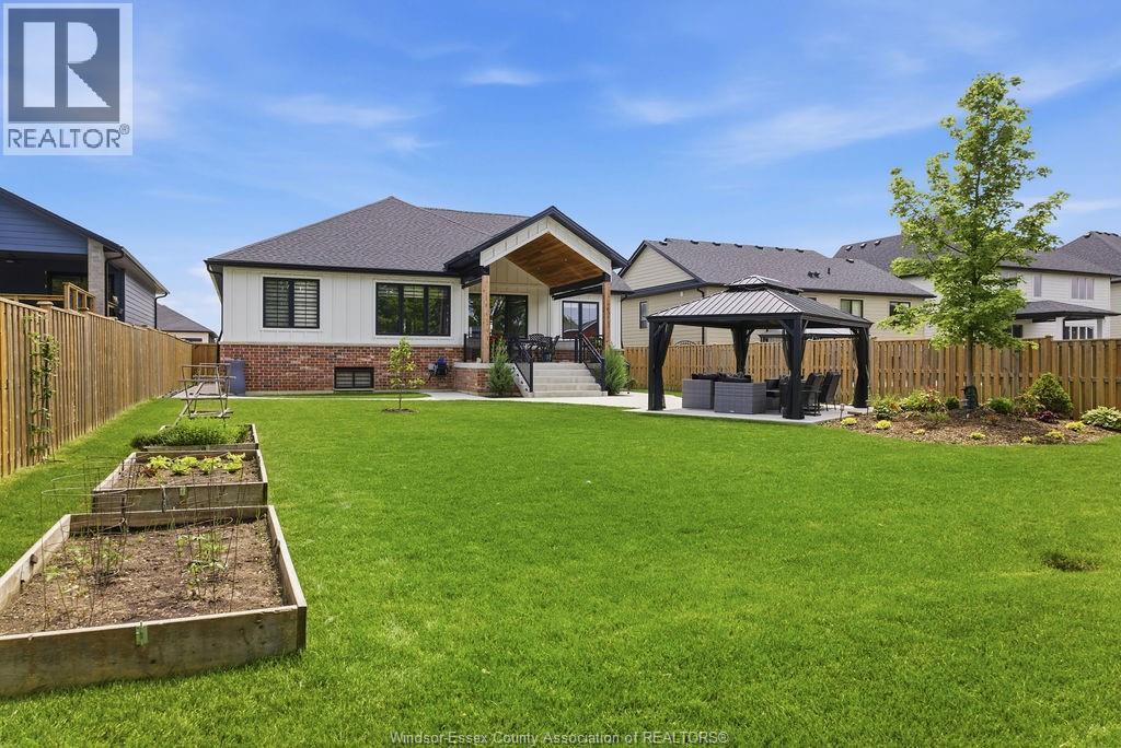 43 Belleview DRIVE - 44