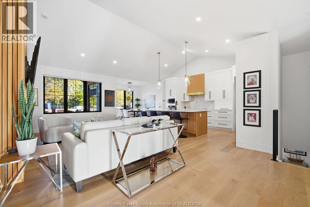 43 Belleview DRIVE - 7
