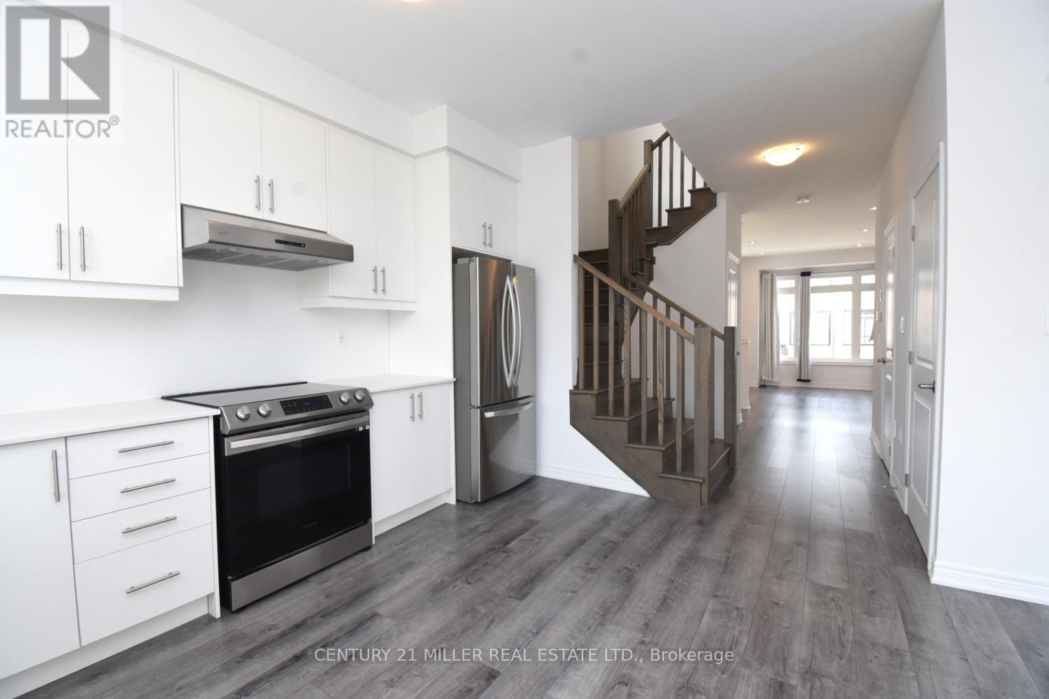 #62 120 COURT DRIVE - 16