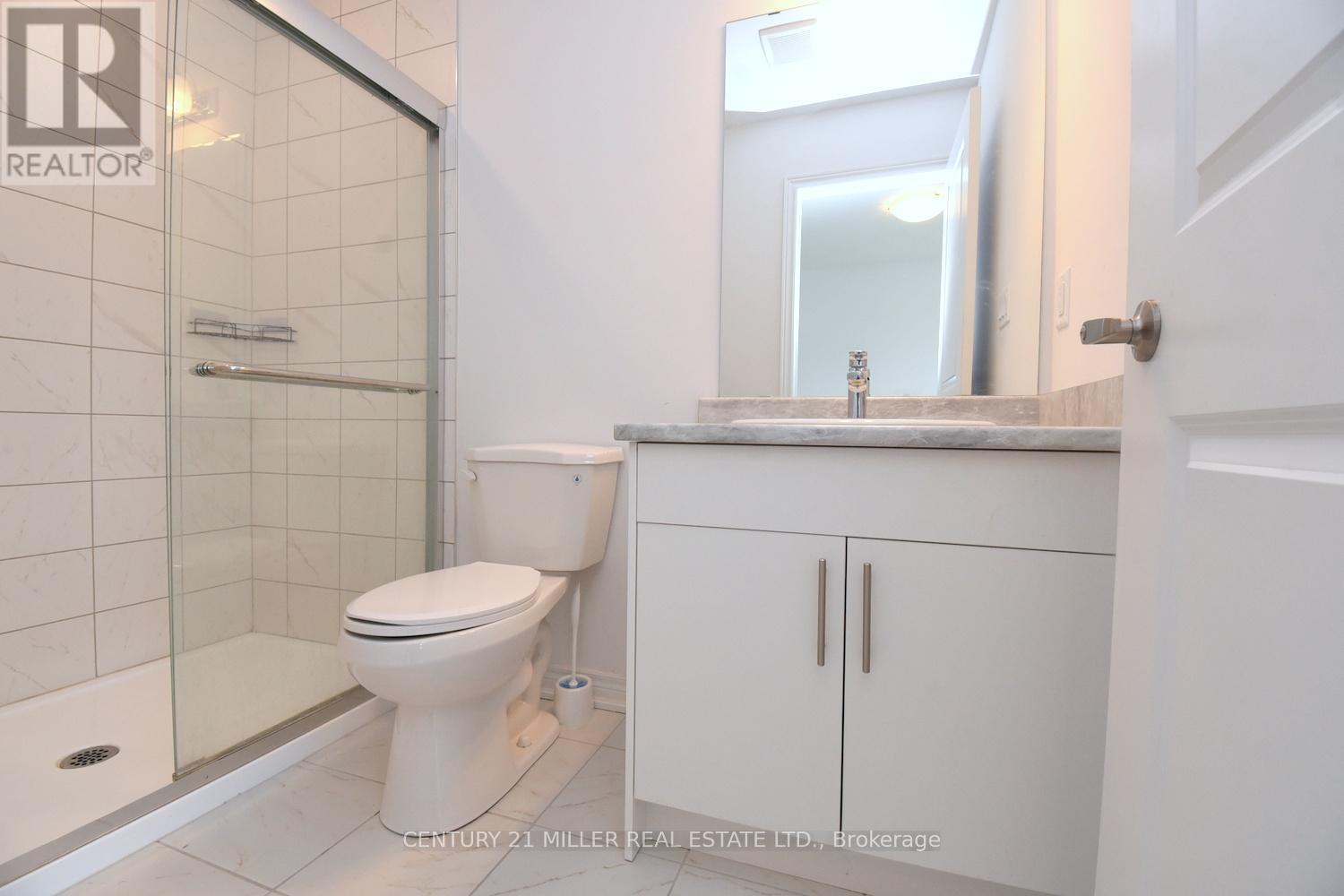 #62 120 COURT DRIVE - 32