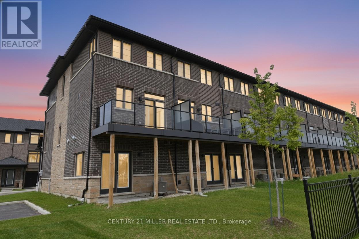 #62 120 COURT DRIVE - 44