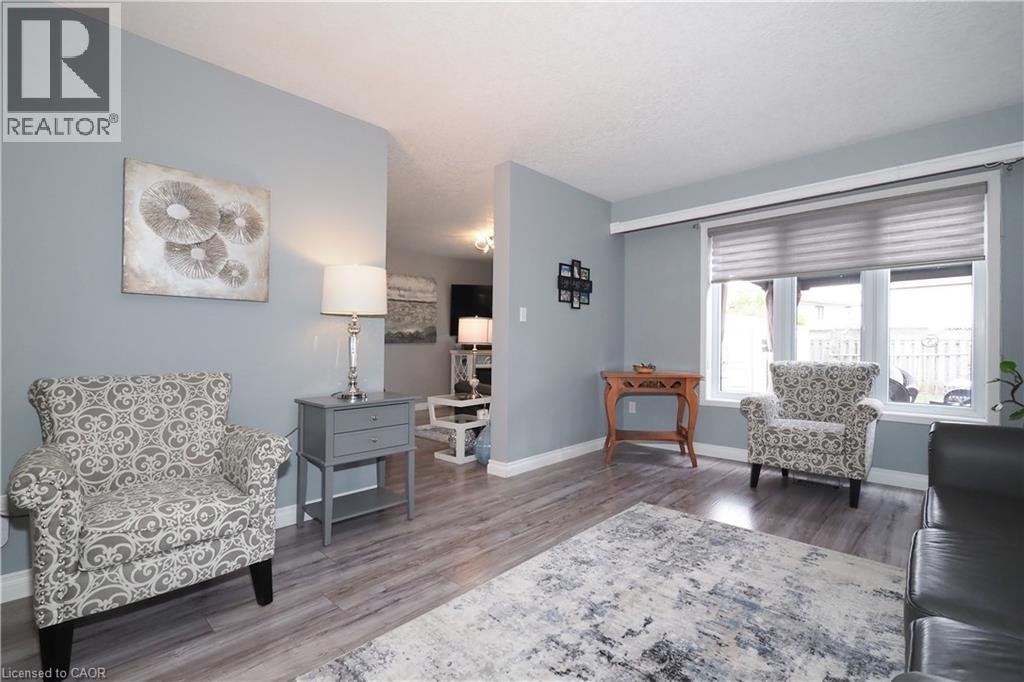 70 QUEEN CHARLOTTE Crescent - 12