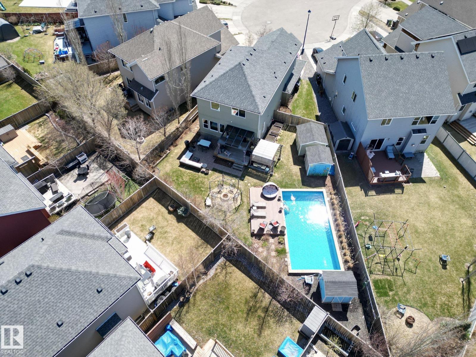 2108 77 ST SW - 68