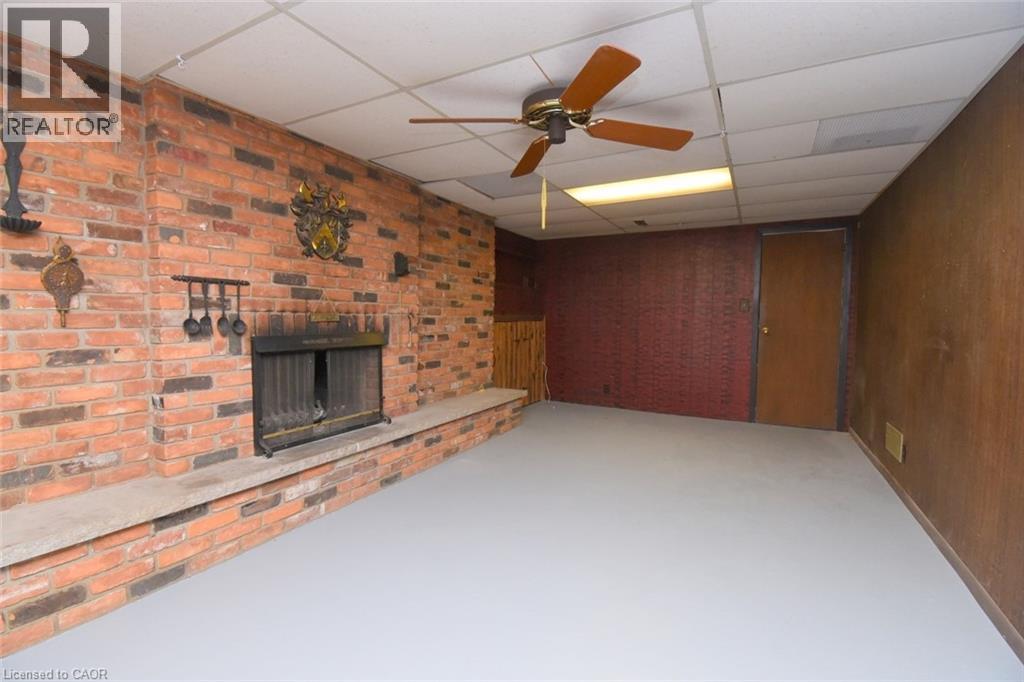 740 HYDE Road - 32